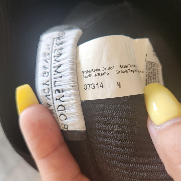 Nancy Ganz Bodyslimmers Thigh Butt Brief Shaping Shapewear Black Size Medium - Picture 5 of 5